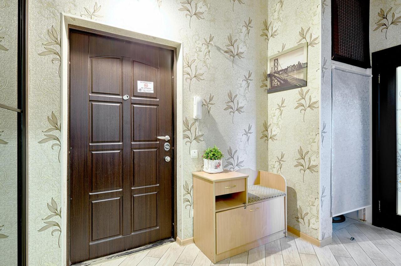 S12-58 Modern Aparthotel With Two 2Bedrooms In Central Kiev - Bessarabska Squere - Gulliver Mall - Olympic Stadium - Palace Of Sports - Saksahanskoho St, 12Б Dış mekan fotoğraf