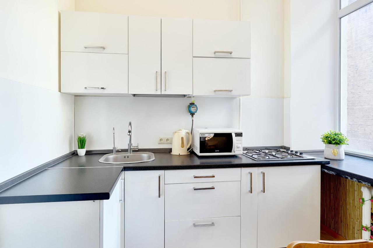S12-58 Modern Aparthotel With Two 2Bedrooms In Central Kiev - Bessarabska Squere - Gulliver Mall - Olympic Stadium - Palace Of Sports - Saksahanskoho St, 12Б Dış mekan fotoğraf