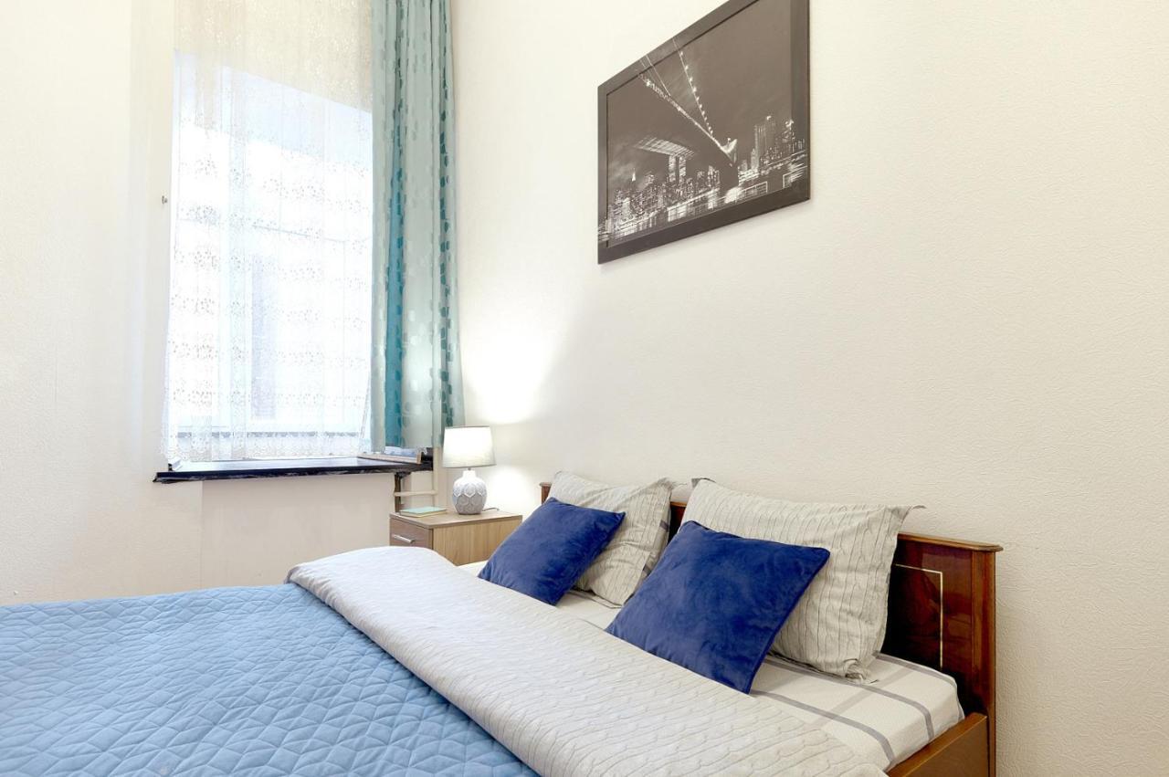 S12-58 Modern Aparthotel With Two 2Bedrooms In Central Kiev - Bessarabska Squere - Gulliver Mall - Olympic Stadium - Palace Of Sports - Saksahanskoho St, 12Б Dış mekan fotoğraf